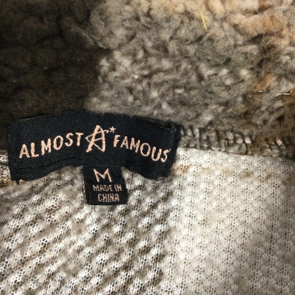 Almost Famous Womens Plaid Sherpa Shacket Button-Up Jacket in Brown & Cream Sz M - Picture 9 of 11